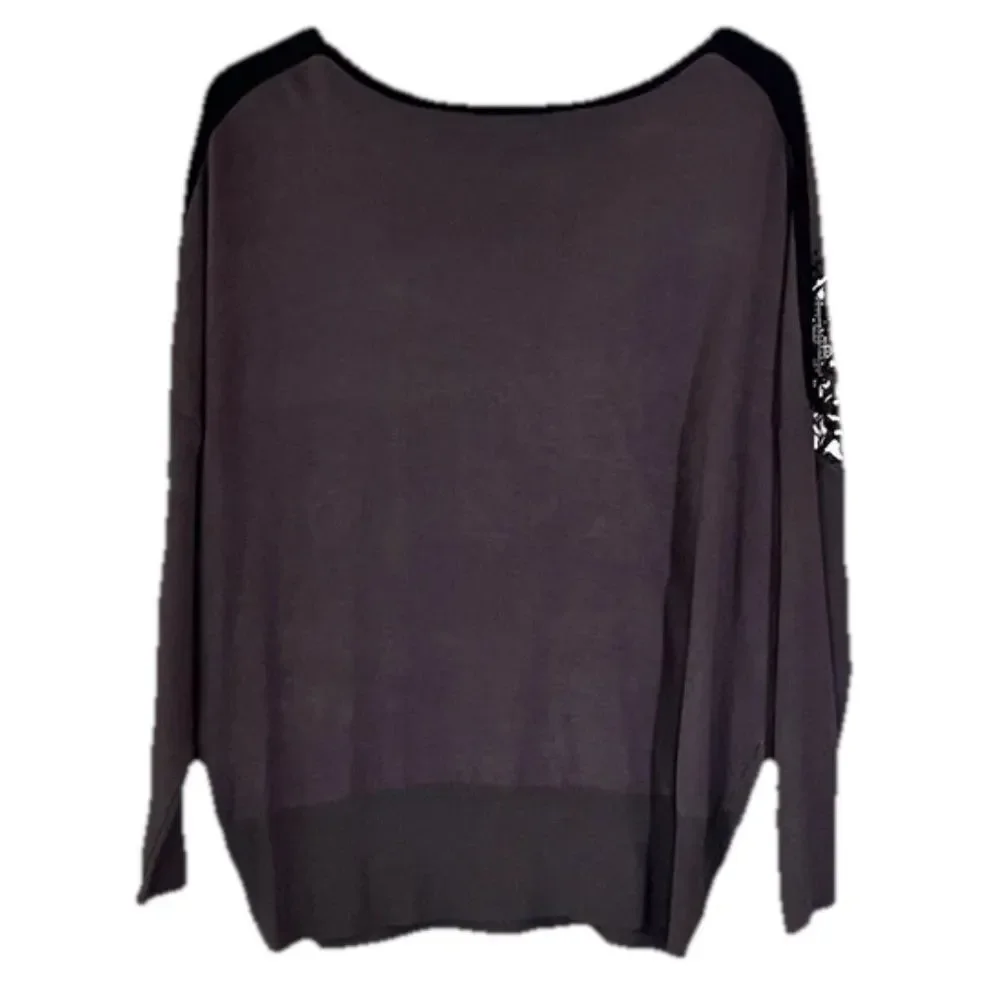 Ashley Stewart Size 2X Gray Knit Women’s Top Black Stone Accent Paisley NWOT